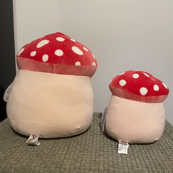 Malcom Squishmallow Bundle - Picture 4 of 4